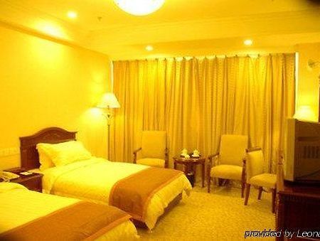 Tian Cheng Grand Hotel Zsicsao Szoba fotó